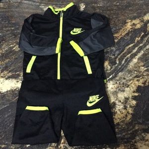 Nike Jogging suit
